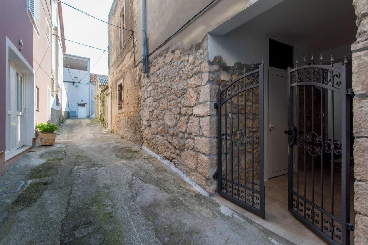 Kaleta Apartman Kali Exterior photo
